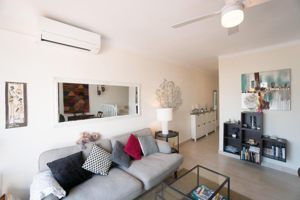 Urb. La Hacienda, 16 Appartement *